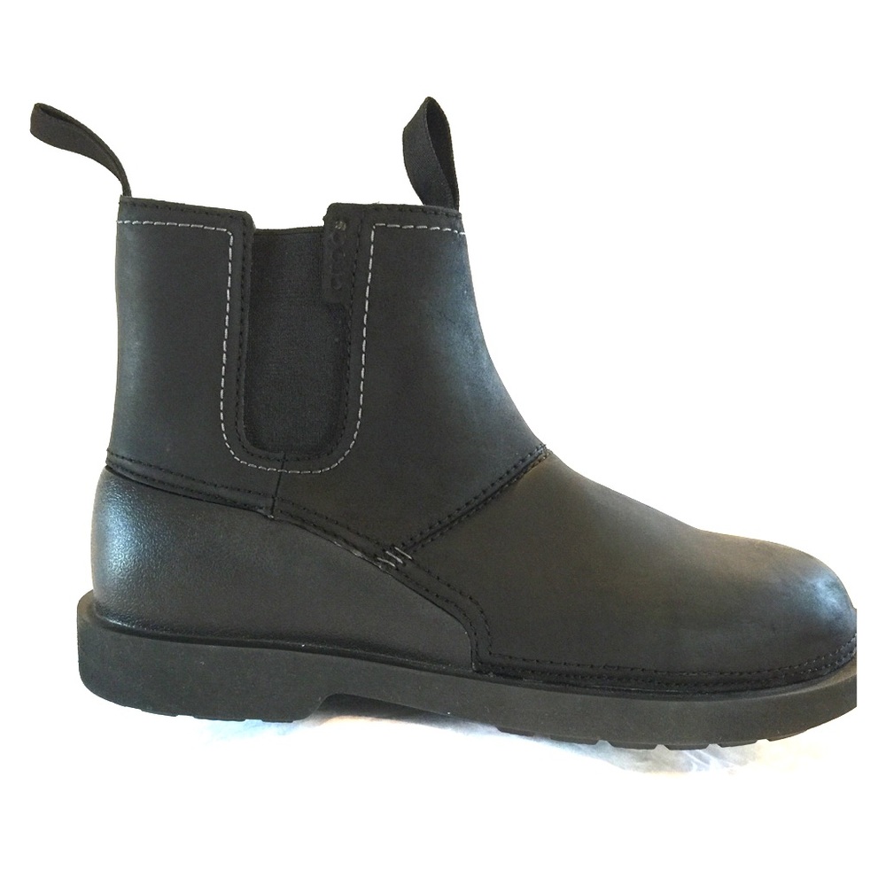 Men’s croc boots, leather upper